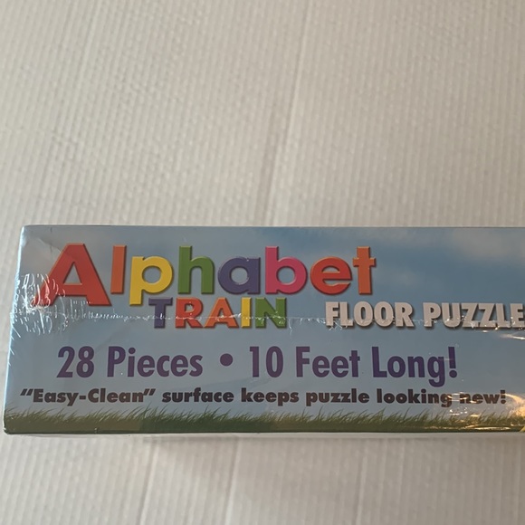 Melissa & Doug Floor Puzzle “Alphabet Train” - Picture 2 of 5